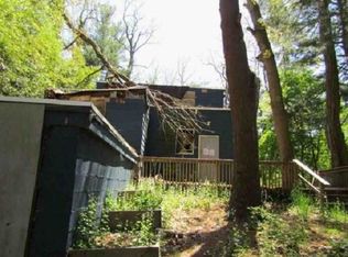 98A Bennetts Rd, East Setauket, NY 11733