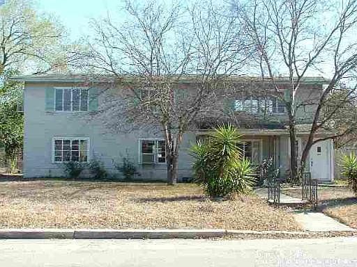 1st image of 234-236 SENISA DR