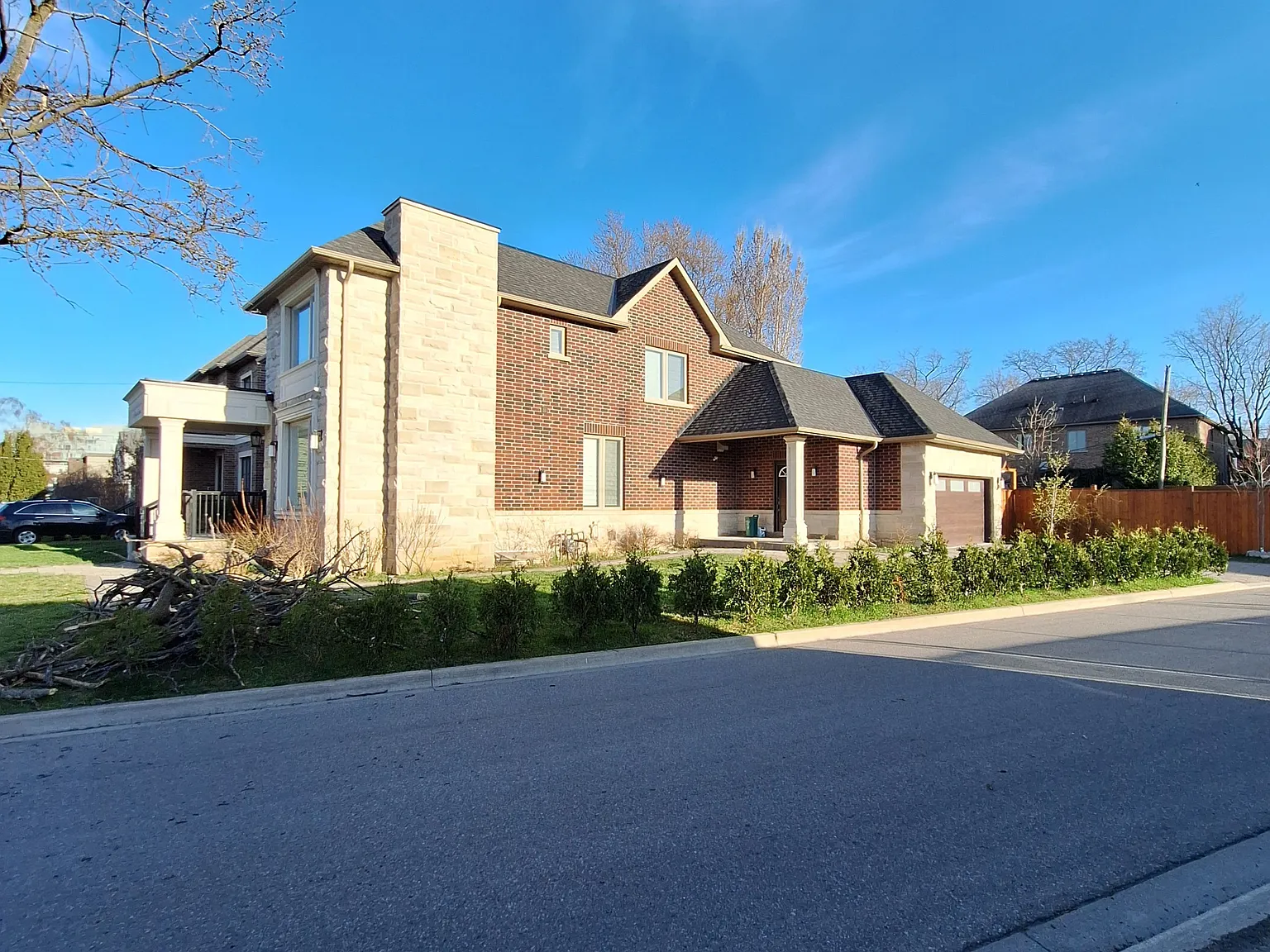 2 bed, $2,500 — Photo 2