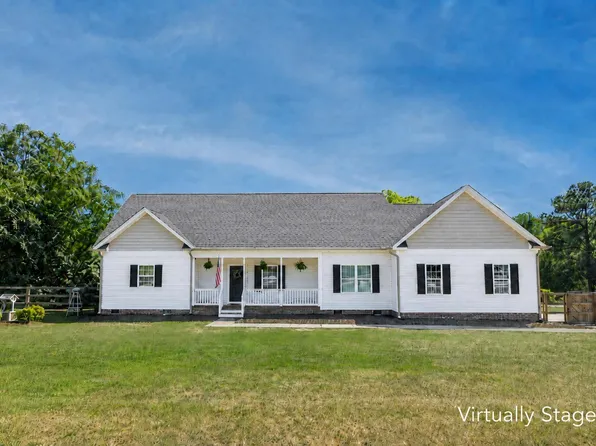 410 Raeford Rd, Angier, NC 27501