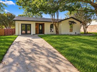904 Dayton Rd, Mansfield, TX 76063