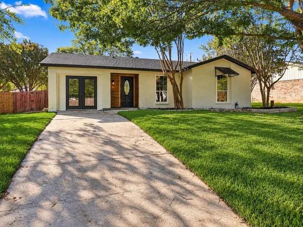 904 Dayton Rd, Mansfield, TX 76063