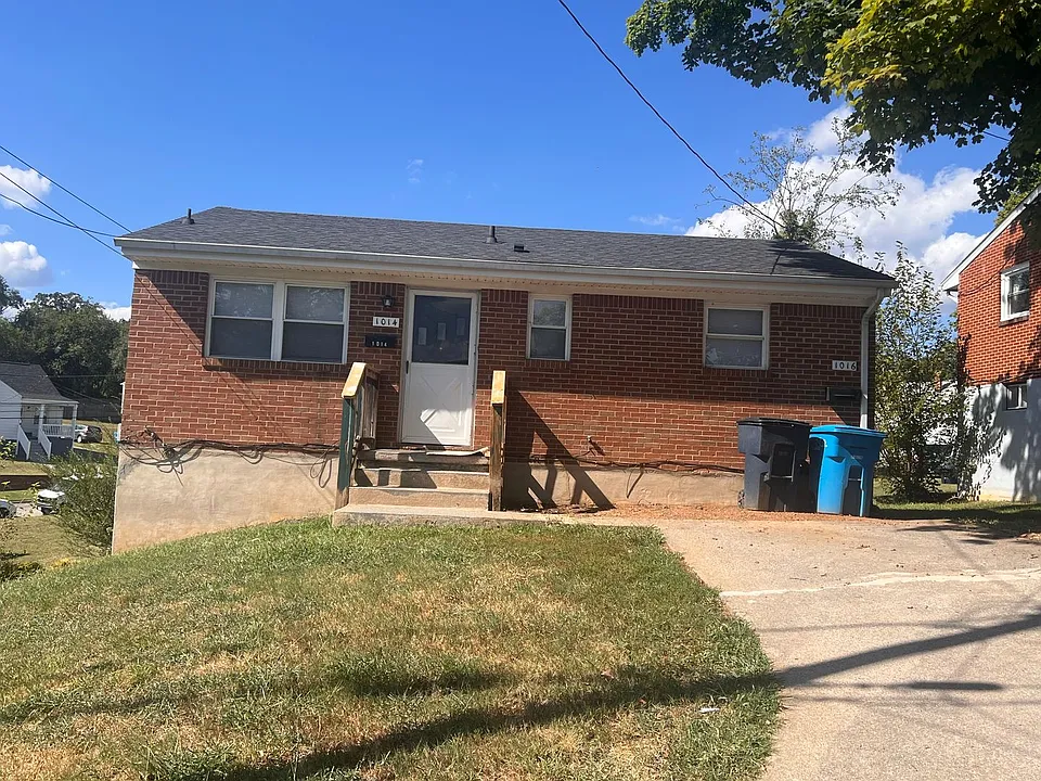 1014 Woodrow Ave SE