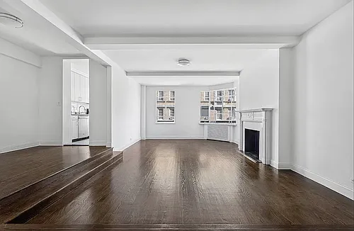 20 5th Ave #2D Photo 1