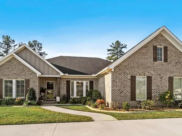 107 Allendale Ct, Dothan, AL 36305