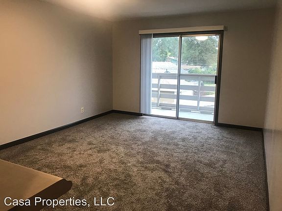 3rd image of 1331 S 33rd St #2