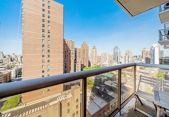 5th image of 200 E 89th St APT 16D