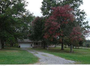 13008 Blosser Rd, North Lima, OH 44452