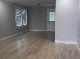 813 SE Hackberry Dr, Topeka, KS 66607