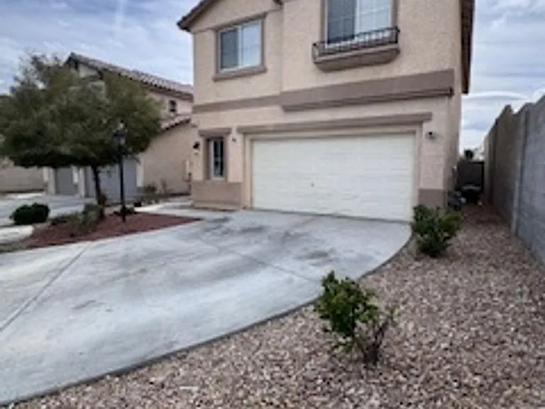 10413 Orange Port Ct — Photo 1
