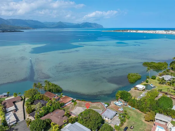 44-646 Kaneohe Bay Dr, Kailua, HI 96744