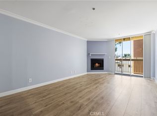 5143 Bakman Ave APT 320, North Hollywood, CA 91601