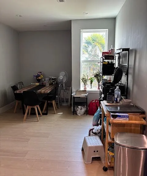 76 Miriam St — Photo 5