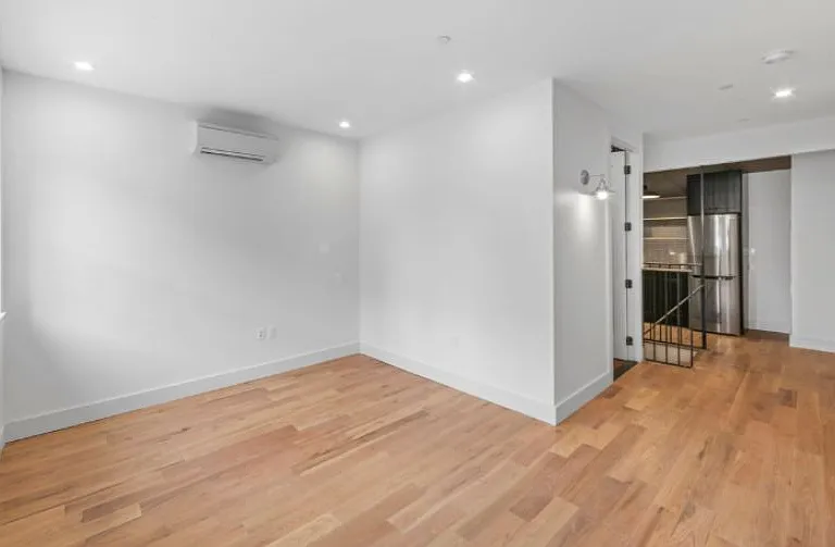 102 Central Ave #1A — Photo 3
