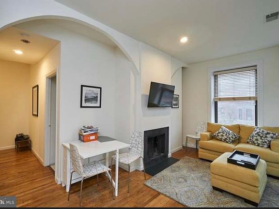 5th image of 2101 N St NW #204