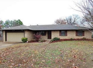 1514 N Hills Blvd, Van Buren, AR 72956