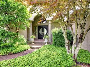 42 Spruce Rdg, Hurricane, WV 25526