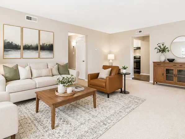 Turlington Oaks Apartments