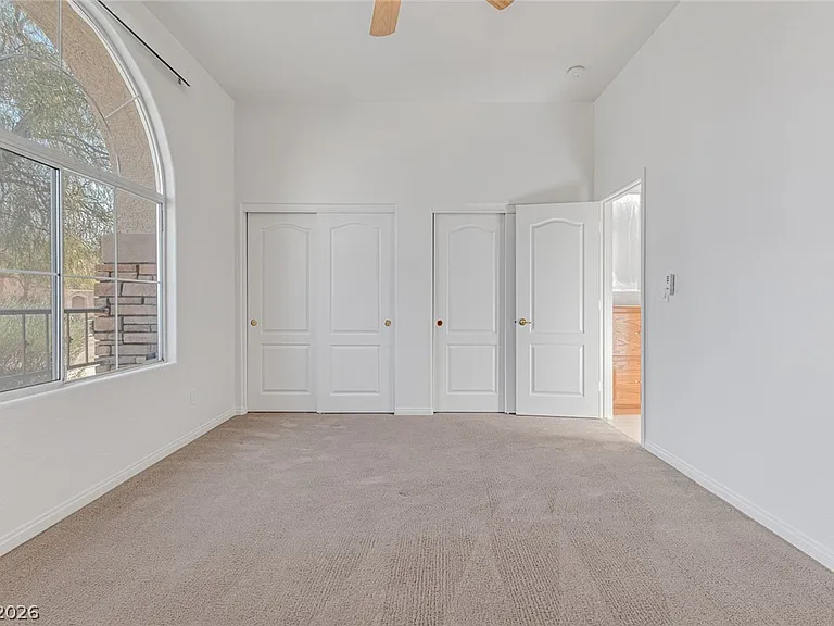 3131 Surf Spray St — Photo 45