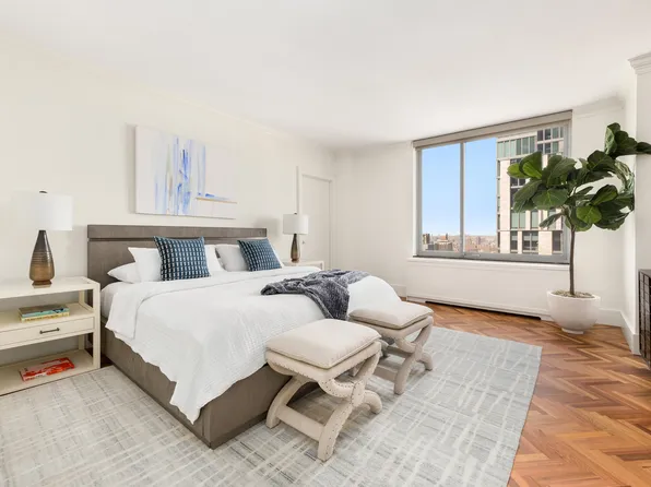 360 East 88th Street image 9 of 23