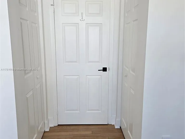 800 Claughton Island Dr #1205 — Photo 11