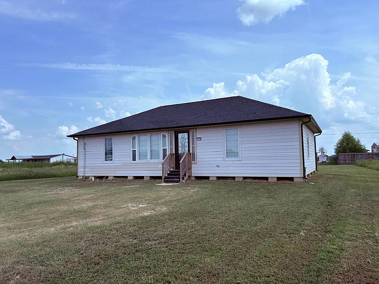 1238 Road 57211 — Photo 2