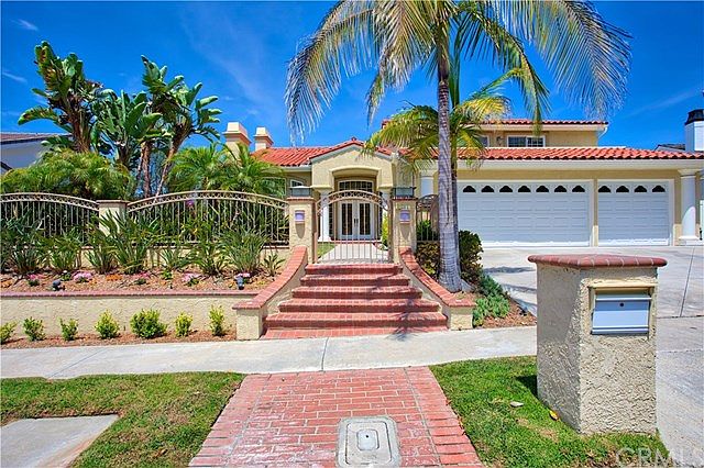 1st image of 22 Mission Bay Dr