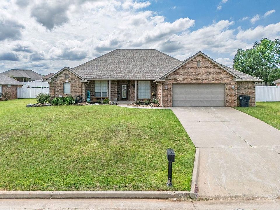 1st image of 1712 Pecan Crossing Dr