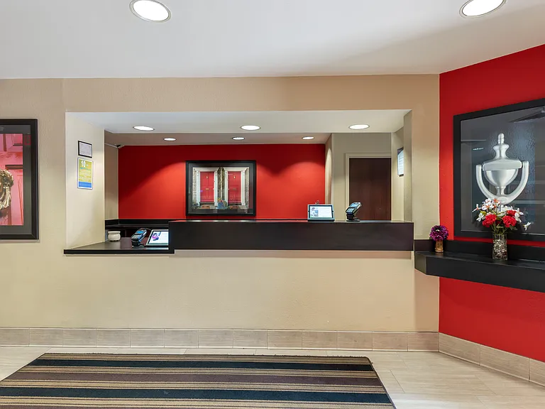 Lobby and Guest Check-in