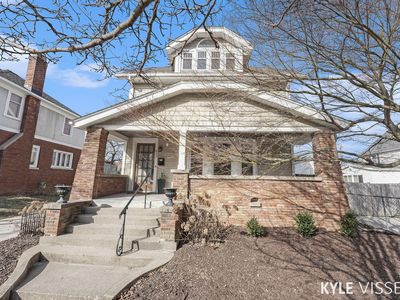 611 Gladstone Dr SE, Grand Rapids, MI, 49506