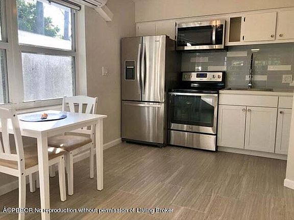 5th image of 226 Australian Ave APT 5