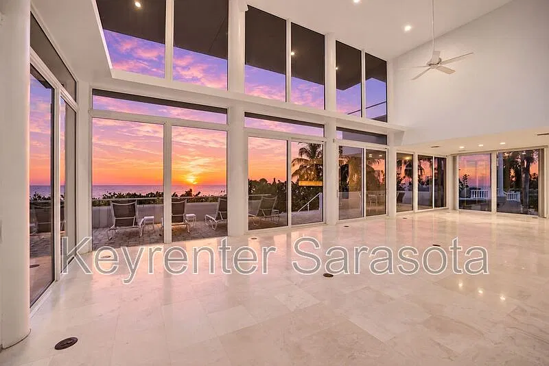 5801 Gulf Of Mexico Dr