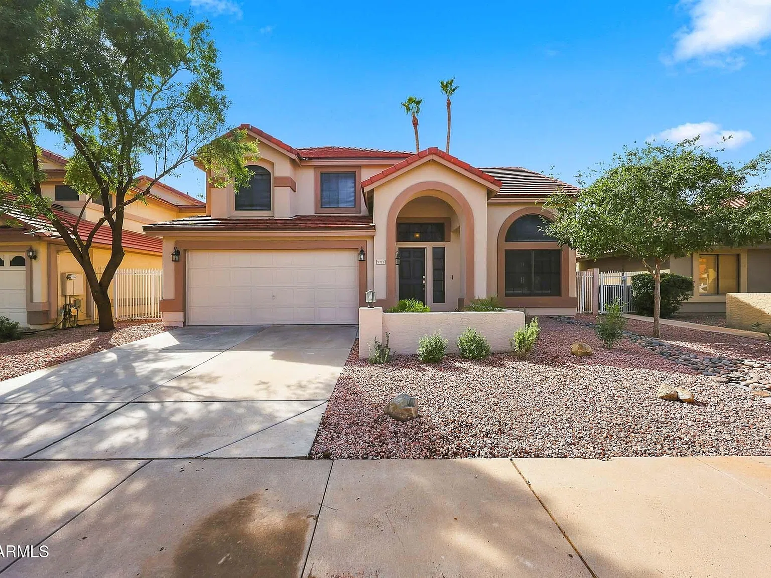3 bed, 3.5 bath, 1872 sqft, $2,495 — Photo 1