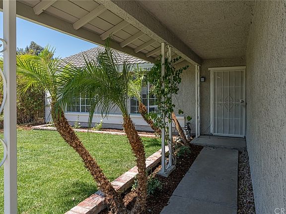 4th image of 28485 Winterdale Dr