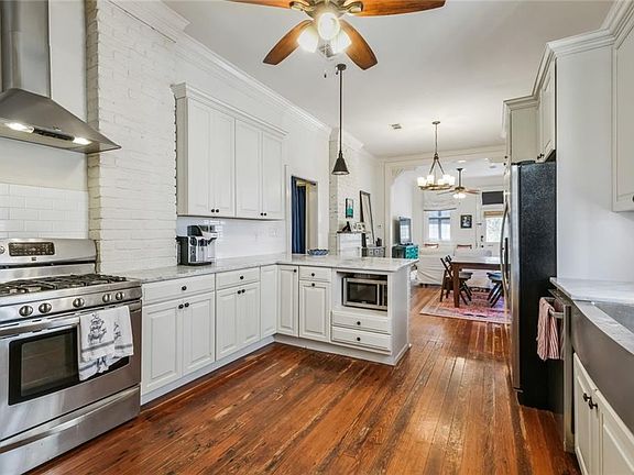 5th image of 4311 Toulouse St