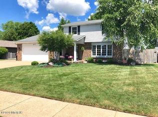 4517 Redwing Ct SW, Grandville, MI 49418