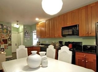 4512 N Ashland Ave APT 2E, Chicago, IL 60640