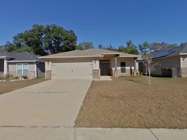 5137 Peach Dr, Pace, FL 32571