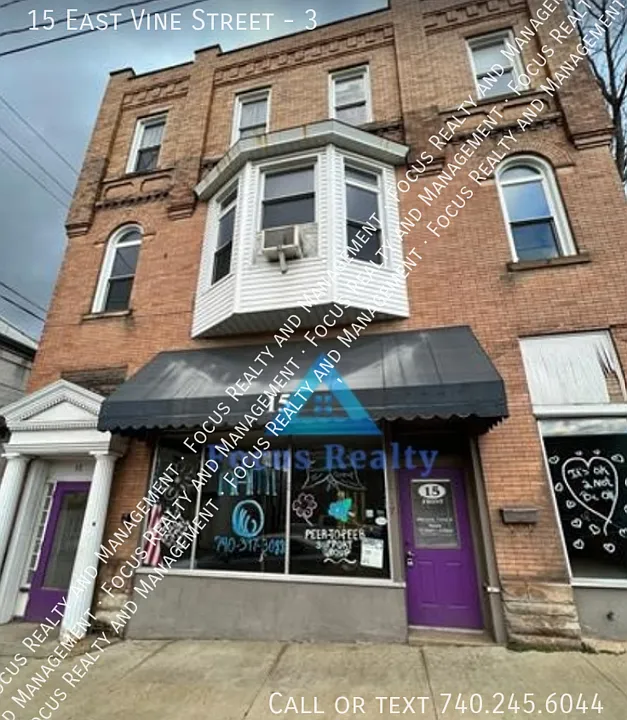 15 E Vine St #3