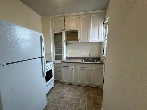 1469 N Williams St #11 — Photo 2