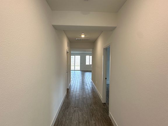 3rd image of 4288 Greenshank Cir