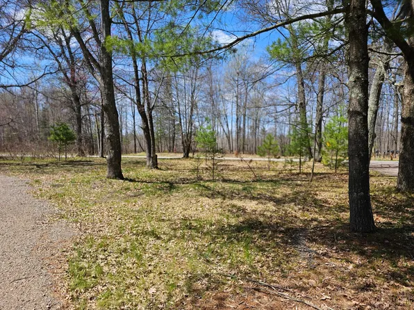 6897 Barbara Dr, Lake Tomahawk, WI 54539