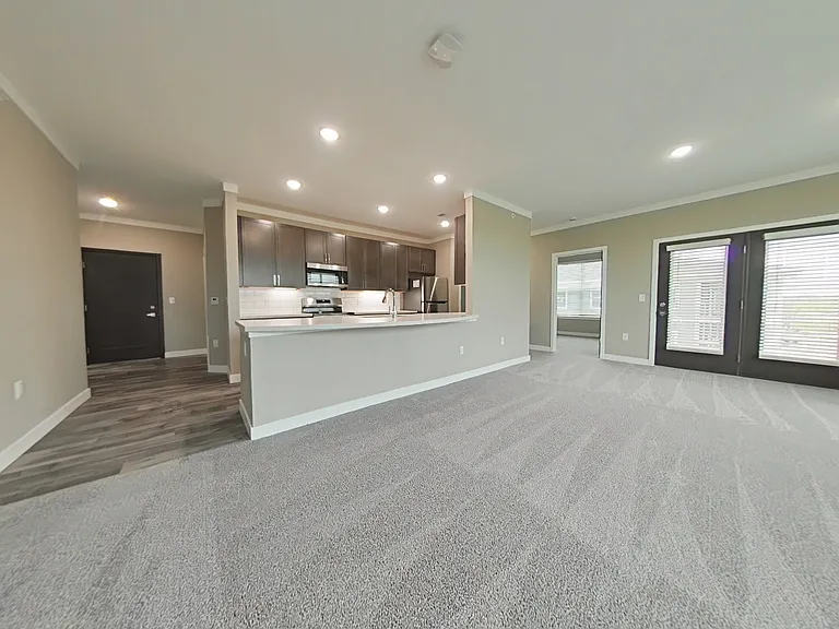 Altair Luxury Apartments — Photo 34