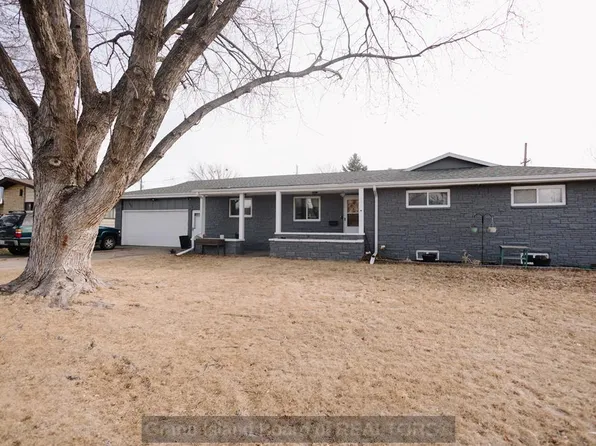 1205 N Howard Ave, Grand Island, NE 68803