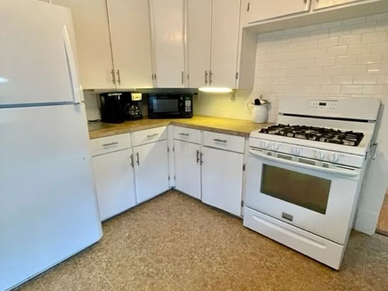 1125 W Matthews Ave — Photo 21