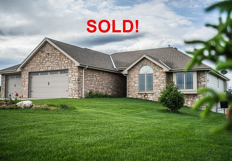 1st image of 22985 Cimarron Dr
