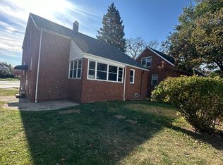 3781 Monticello Blvd, Cleveland Heights, OH 44121