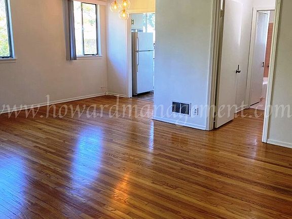 2nd image of 4314 Finley Ave #4318