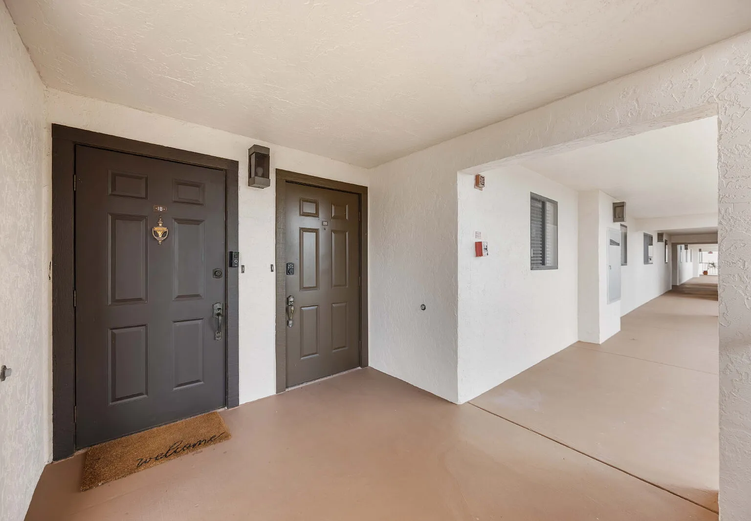 2 bed, 2.0 bath, 1363 sqft, $4,500 — Photo 2
