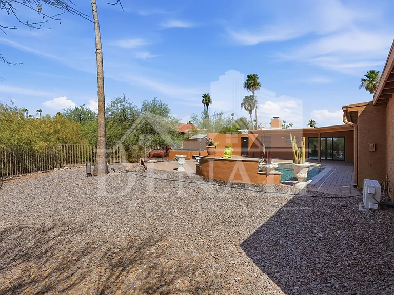 10643 N Indian Wells Dr — Photo 45